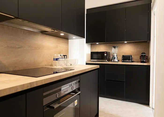 Bed I 80m2 D'exception Au Centre D'angers 昂热