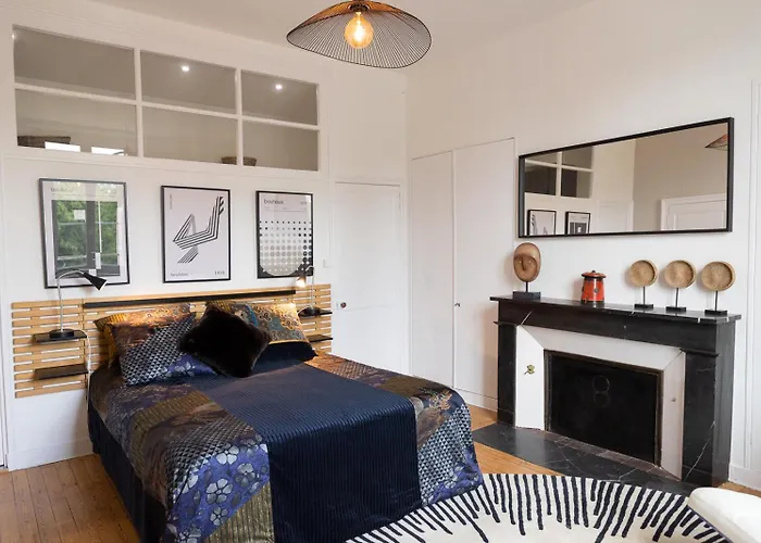 Bed I 80m2 D'exception Au Centre D'angers Apartamento *